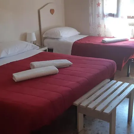 Bed & Breakfast Certe Notti Pisa