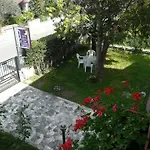Certe Notti Bed & Breakfast *
