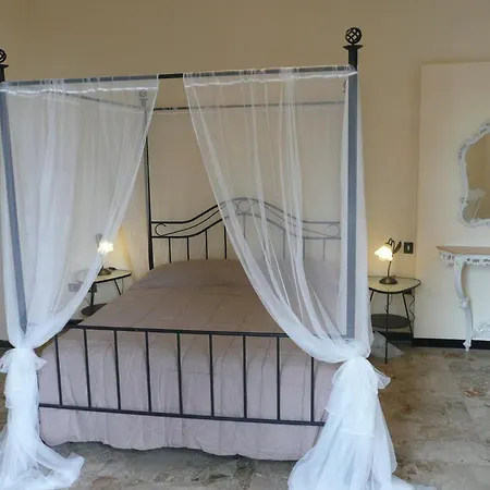 Certe Notti Frühstückspension