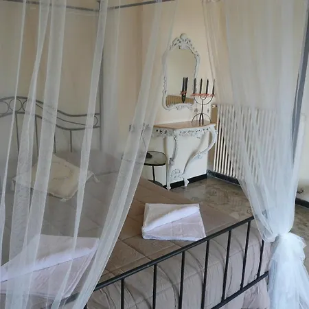 Certe Notti Frühstückspension *