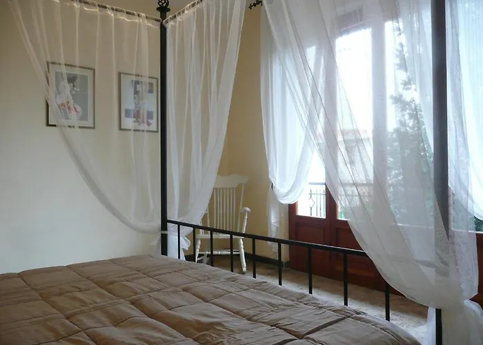 Certe Notti فندق مبيت وإفطار بيزا